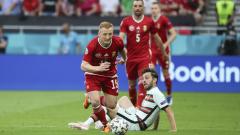 Late pain for valiant Hungary
