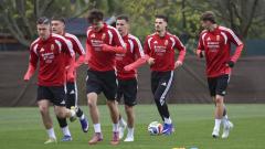 We start with a blank sheet of paper this year